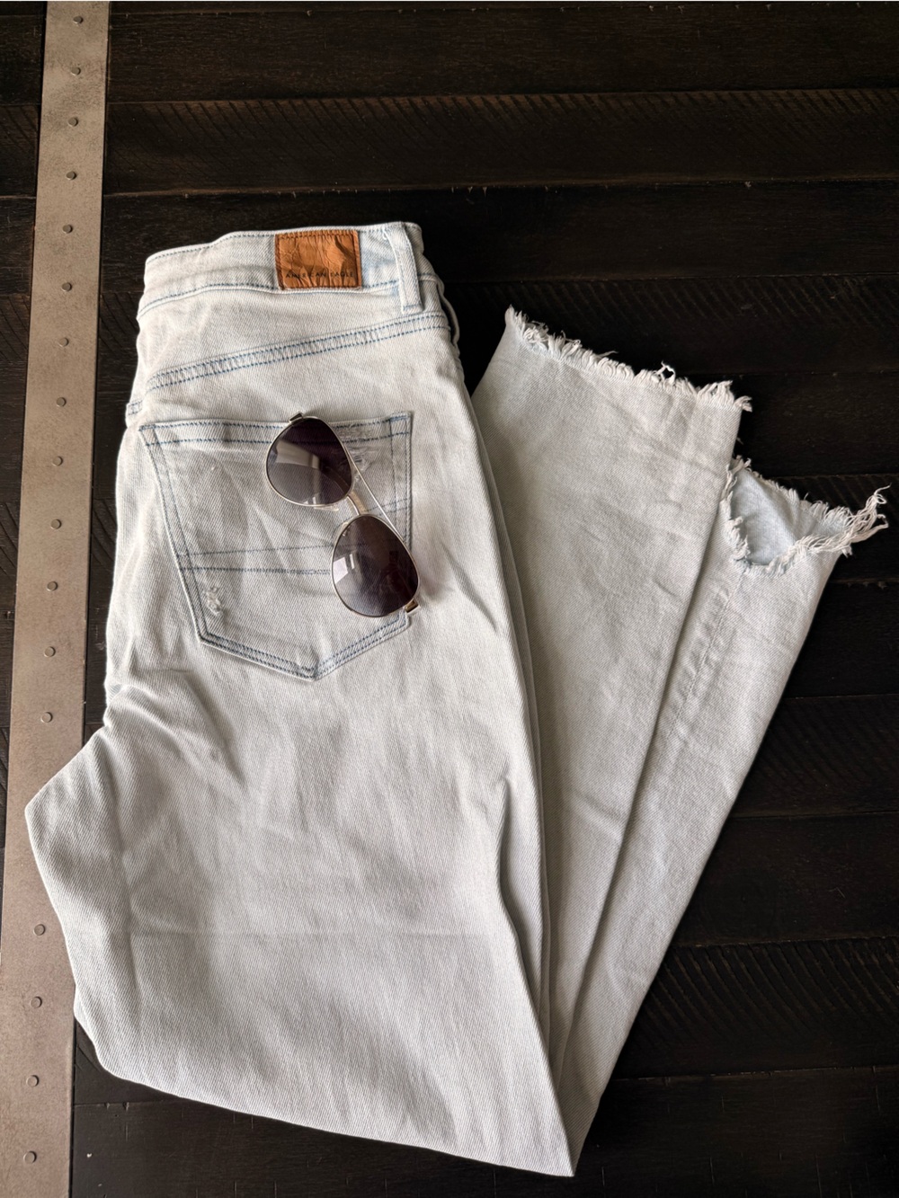 American Eagle Outfitters Light Wash White Frayed Hem Jeans